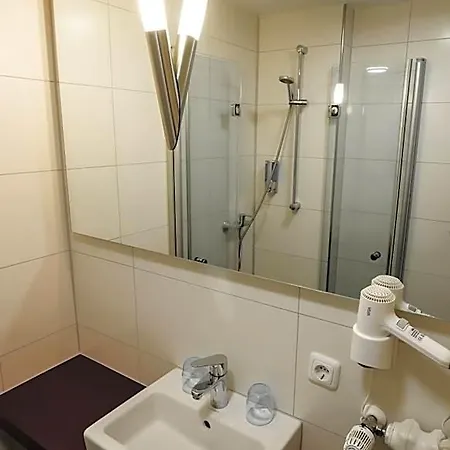 Stadt Hotel 3*